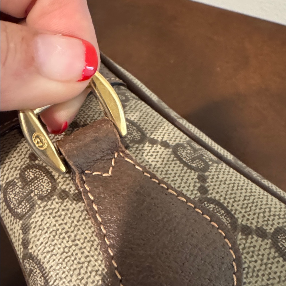 AUTHENTIC Gucci Monogram crossbody Bag in Brown and Tan - Picture 7 of 7